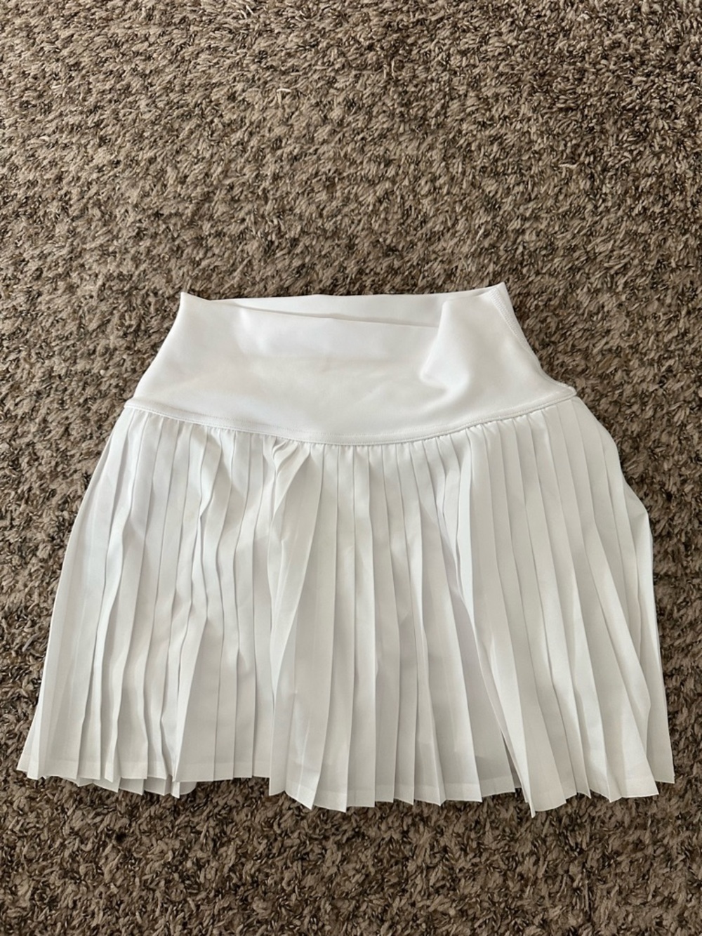 ALO Yoga White Pleated Mini Skirt